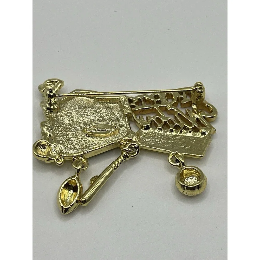 Vintage-1980's Gold Tone Danecraft 